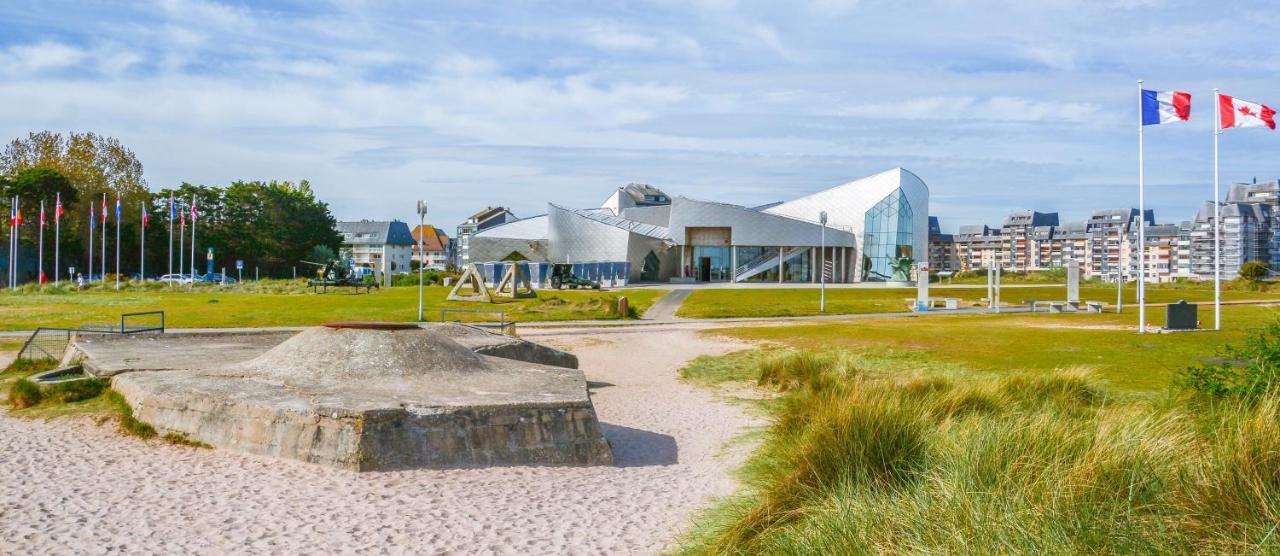 Triplex Avec Jardinet - Wifi - A 400M De La Plage Courseulles-sur-Mer Exterior foto
